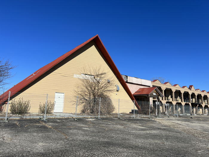 Woodbridge Inn & Suites (TraveLodge) - Feb 11 2023 Photo (newer photo)